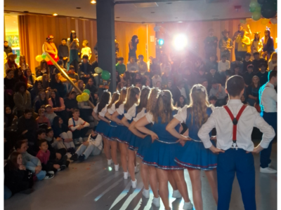 Feiern mit Stil: Weiberfastnacht 2026 am KKG